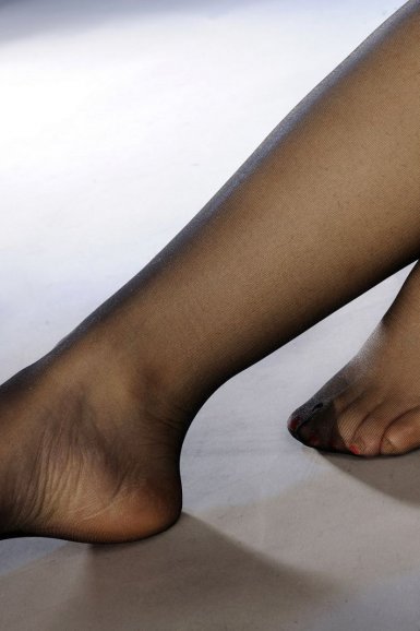 【熊猫体育小组】沙滩足球?辽足这沙漠主场 也没能阻挡陕西神锋戴帽(图2) 熊猫体育平台